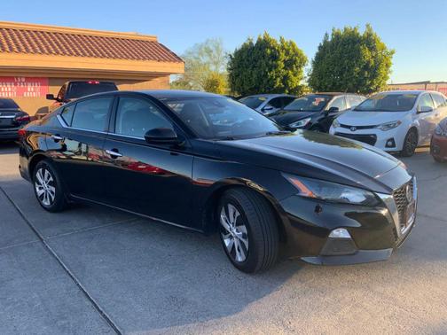 2022 Nissan Altima S FWD