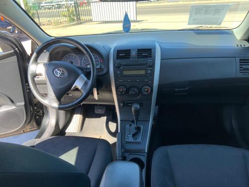 2009 Toyota Corolla S