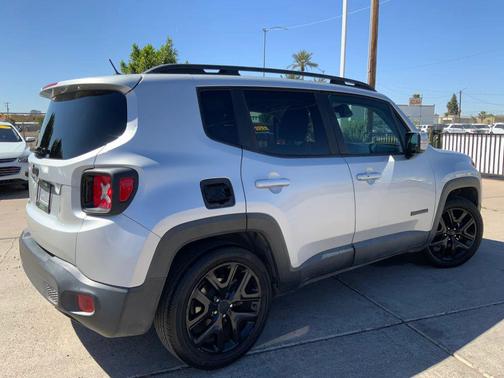 2017 Jeep Renegade Altitude