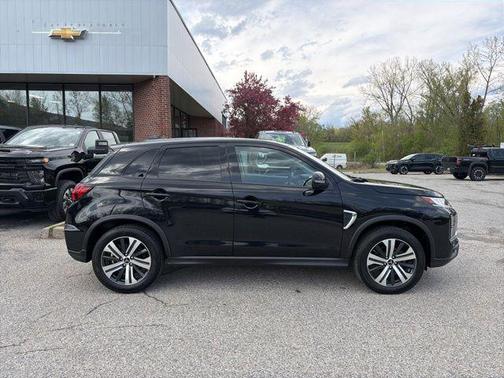 Labrador Black Pearl 2023 Mitsubishi Outlander Sport SE