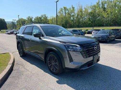Gun Metallic 2026 Nissan Pathfinder SL