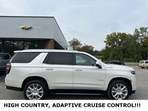 Iridescent Pearl Tricoat 2023 Chevrolet Tahoe 4WD High Country