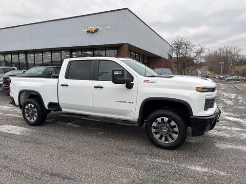 2025 Chevrolet Silverado 2500 Custom