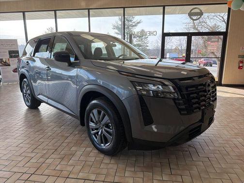 2026 Nissan Pathfinder S