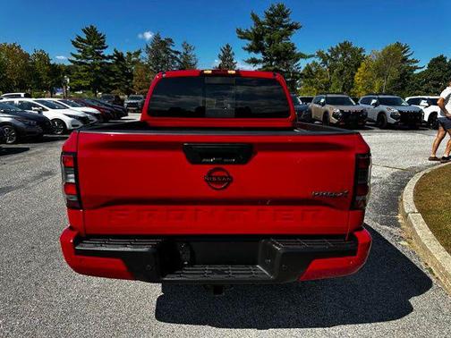 Red Alert 2023 Nissan Frontier PRO-X