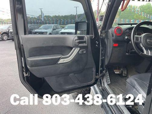 Black Clearcoat 2016 Jeep Wrangler Unlimited Rubicon