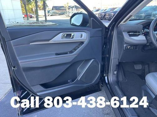 Agate Black Metallic 2026 Ford Explorer Active