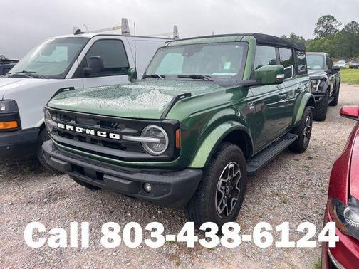 Eruption Green Metallic 2023 Ford Bronco Outer Banks