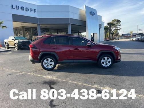 2020 Toyota RAV4 XLE