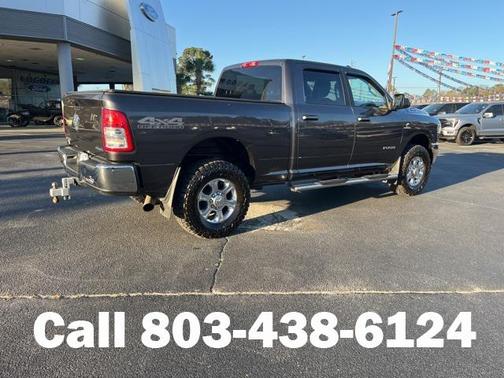 2020 RAM 2500 Big Horn Crew Cab 4x4 6'4' Box