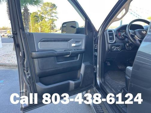 2020 RAM 2500 Big Horn Crew Cab 4x4 6'4' Box