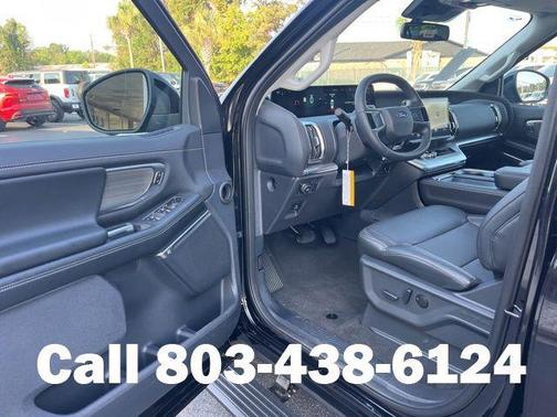 Agate Black Metallic 2026 Ford Expedition Platinum