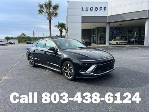 Abyss Black 2025 Hyundai SONATA SEL