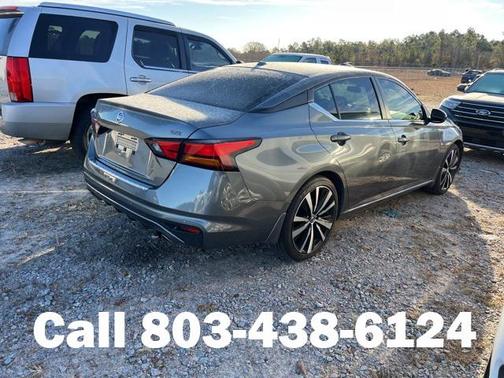 2022 Nissan Altima SR FWD