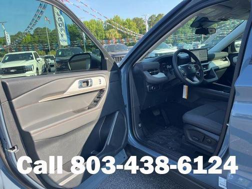 Vapor Blue Metallic 2026 Ford Explorer Active