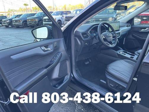 2026 Ford Escape Platinum