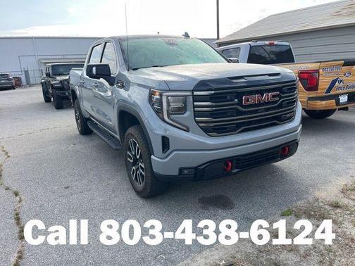 2025 GMC Sierra 1500 AT4