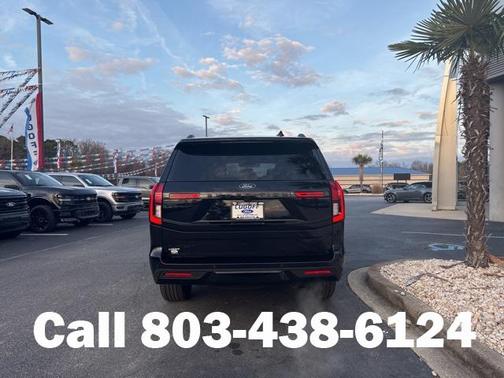 2025 Ford Expedition Platinum