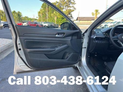 Brilliant Silver Metallic 2024 Nissan Altima 2.5 SV
