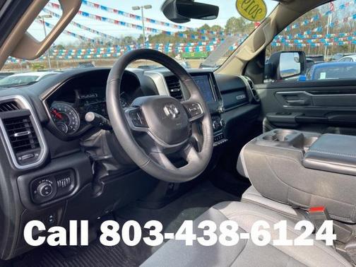 Diamond Black Crystal Pearlcoat 2019 RAM 1500 Big Horn