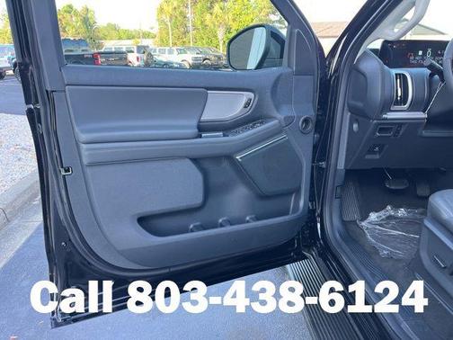 Agate Black Metallic 2026 Ford Expedition Active