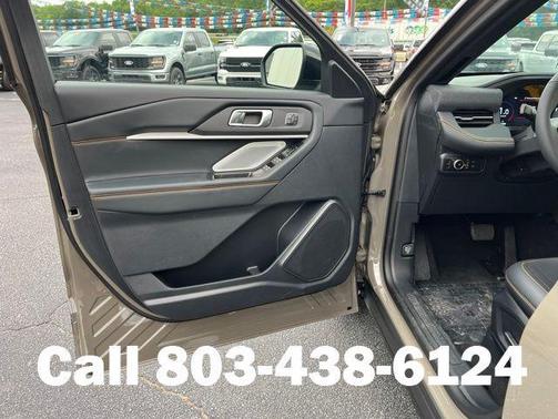 Marsh Gray 2026 Ford Explorer Tremor