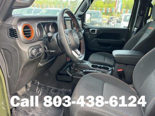 Sarge Green Clearcoat 2023 Jeep Gladiator Mojave 4x4