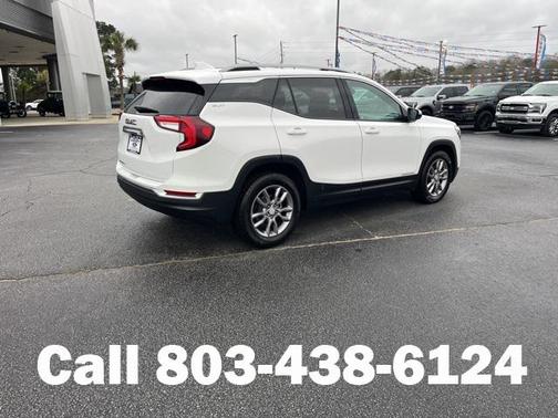 2024 GMC Terrain SLT