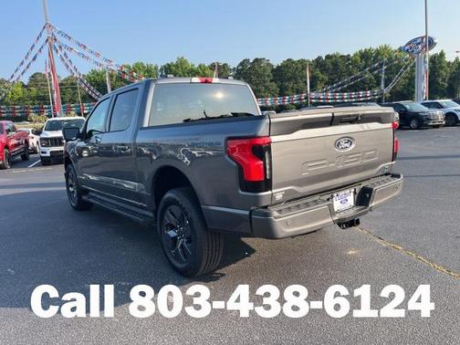 2025 Ford F-150 Lightning Flash