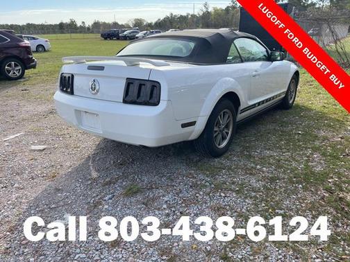 2005 Ford Mustang Deluxe
