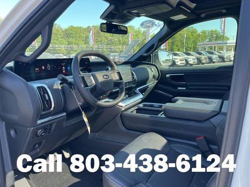 Star White Metallic Tri-Coat 2026 Ford Expedition Max Platinum