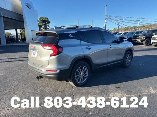 2023 GMC Terrain SLT