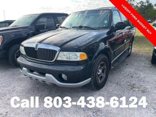 Black Clearcoat 2002 Lincoln Navigator Base