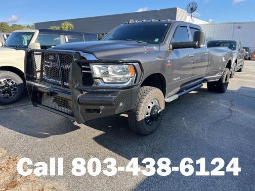 2019 RAM 3500 Tradesman Crew Cab 4x4 8' Box