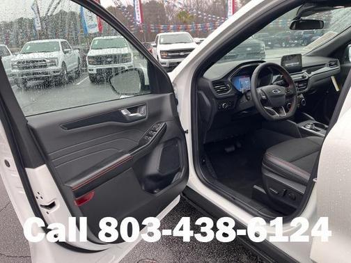 2025 Ford Escape ST-Line Select