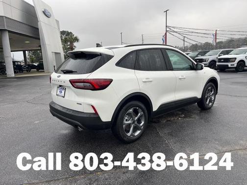 2025 Ford Escape ST-Line Select