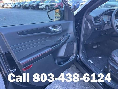 agate black metallic 2026 Ford Escape ST-Line Select