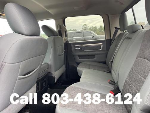 Delmonico Red Pearlcoat 2016 RAM 1500 Big Horn