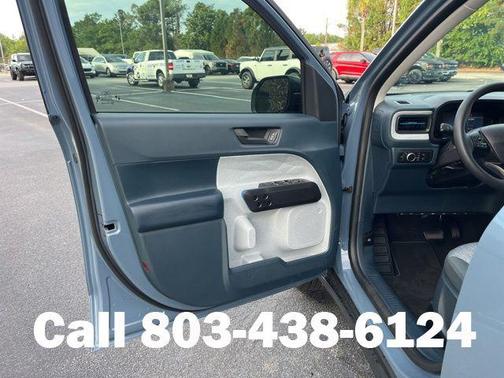 Azure Gray Metallic Tri-Coat 2026 Ford Maverick XLT