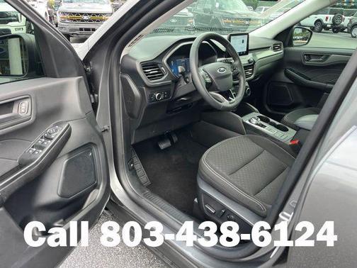 Carbonized Gray Metallic 2024 Ford Escape Active