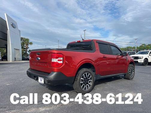 Hot Pepper Red Tinted Clearcoat Metallic 2022 Ford Maverick Lariat