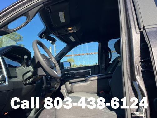 2024 RAM 1500 Classic Warlock Crew Cab 4x4 5'7' Box