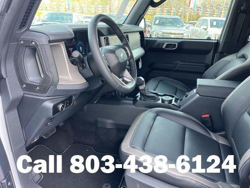 Oxford White 2026 Ford Bronco Outer Banks