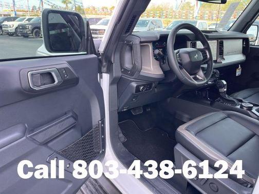 Oxford White 2026 Ford Bronco Outer Banks