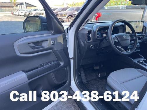 Oxford White 2026 Ford Bronco Sport Badlands