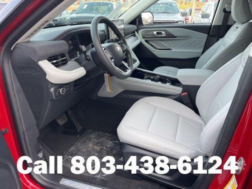 Rapid Red Metallic Tinted Clearcoat 2026 Ford Explorer Platinum