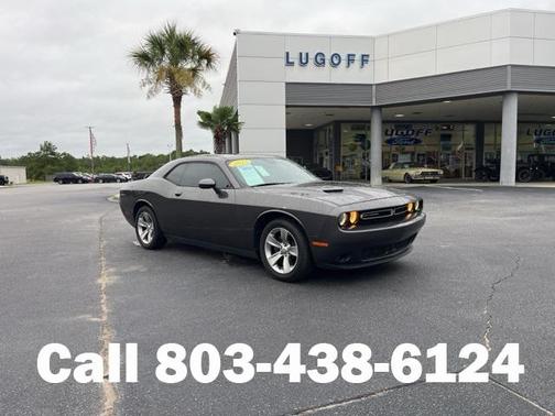 2015 Dodge Challenger SXT