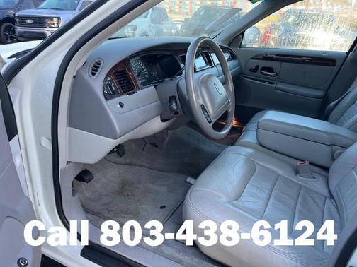 2000 Lincoln Town Car Executive