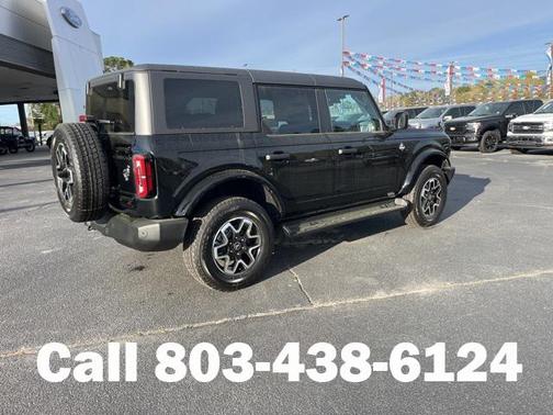 Shadow Black 2026 Ford Bronco Outer Banks