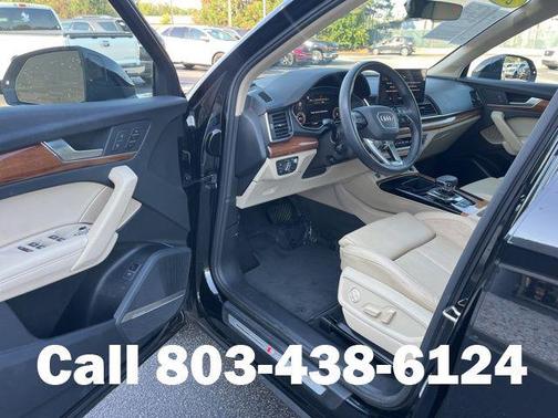 Mythos Black Metallic 2023 Audi Q5 45 S line Prestige
